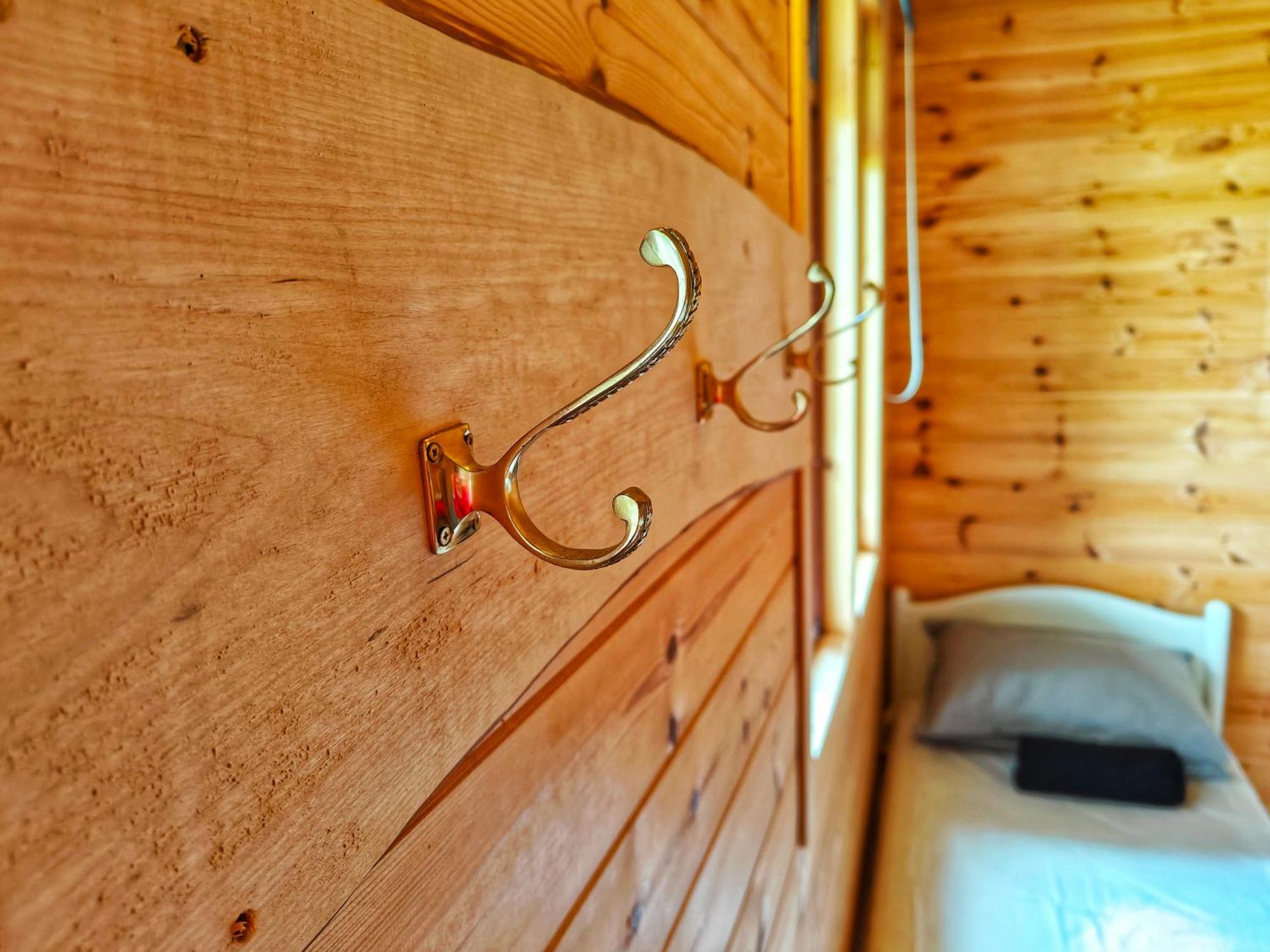 Just Lodges Orissaare Exterior photo